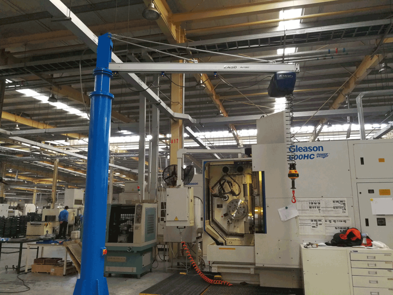 某汽车配件厂加工车间